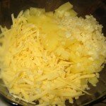 Ананасы с чесноком